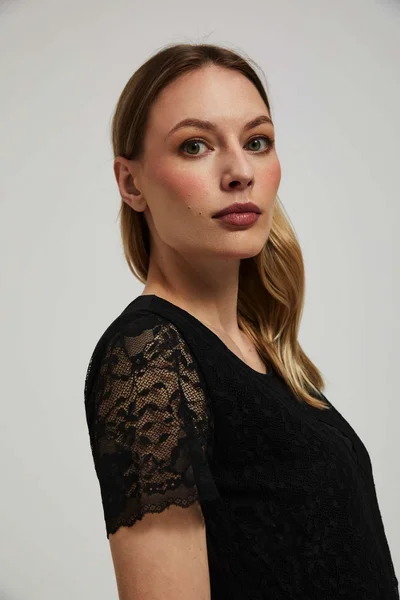 Krajková černá halenka MOODO - Elegantní a Stylová