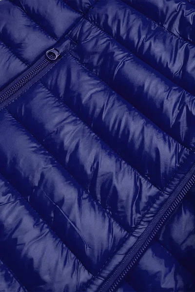 Tmavě modrá krátká dámská prošívaná vesta 32T J.STYLE