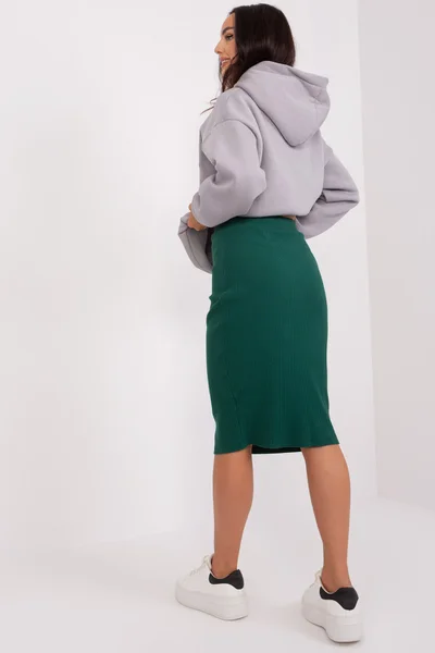 Zelená žebrovaná pletená sukně FPrice