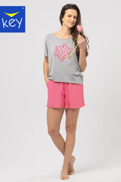 Letní dámské viskózové pyžamo s tričkem a krátkými šortkami