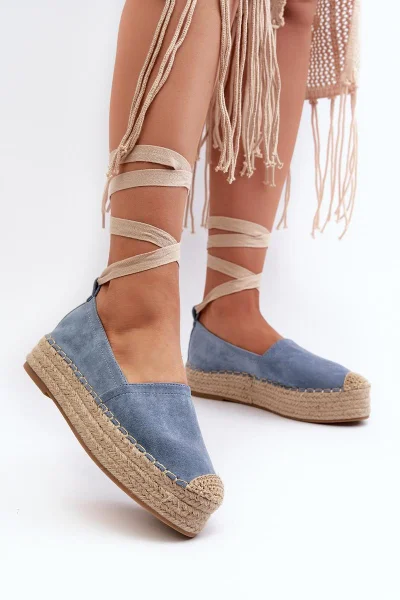 Step in Style: Dámské espadrilky s platformou